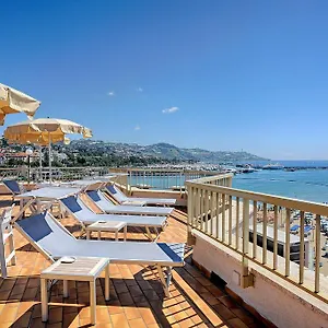 *** Apartahotel Dei Due Porti Italia