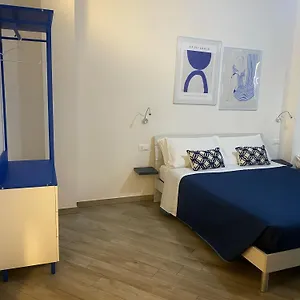  Pensión Domoblu In Centro Italia