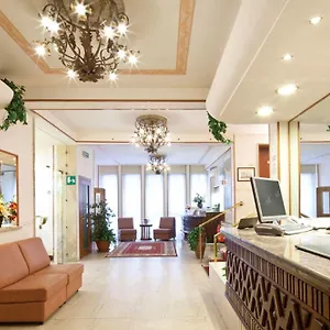 Terminus & Plaza 3*, Pisa İtalya